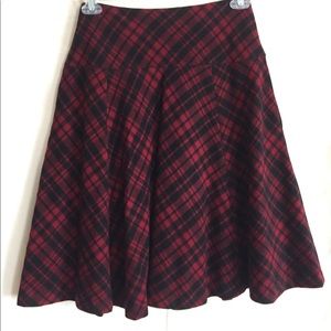 Ralph Lauren black & red wool plaid skirt. 10